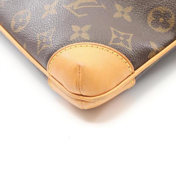 LOUIS VUITTON Brown Monogram Leather Shoulder Bag - Picture 6 of 9